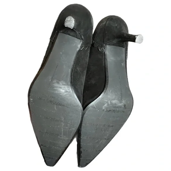 Stuart Weitzman Pointed Toe Heels Black Suede Tassels Size 6.5M - Picture 6 of 16